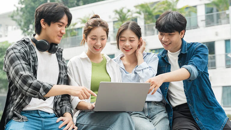 Programme de Bourses d'Études Supérieures Conjoint Japon/Banque Mondiale 2026