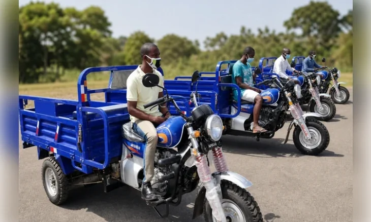 Recrutement de 4 Conducteurs de Tricycle - LE DEPOT KB
