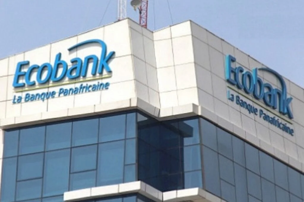 Ecobank recrute : Officier, Enquêtes de Groupe